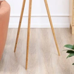HOMCOM Lampadaire Trépied Design Scandinave Dim. 59L X 59l X 152H Cm 40 W Max. Piètement Bambou Effilé Abat-jour Toile Aspect Lin Beige -Lampadaire Soldes 2022 53591992 5