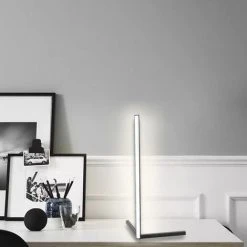 OOBEST Lampadaire LED RGB LED Lampadaire Salon Sur Pied D'angle Moderne Lampe D'Ambiance Multicolore Dimmable Avec Télécommande Eclairage LED Decoration à L'Intérieur