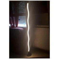 MILLUMINE Lampadaire Noir Design LED Audace - Noir -Lampadaire Soldes 2022 6885145 4